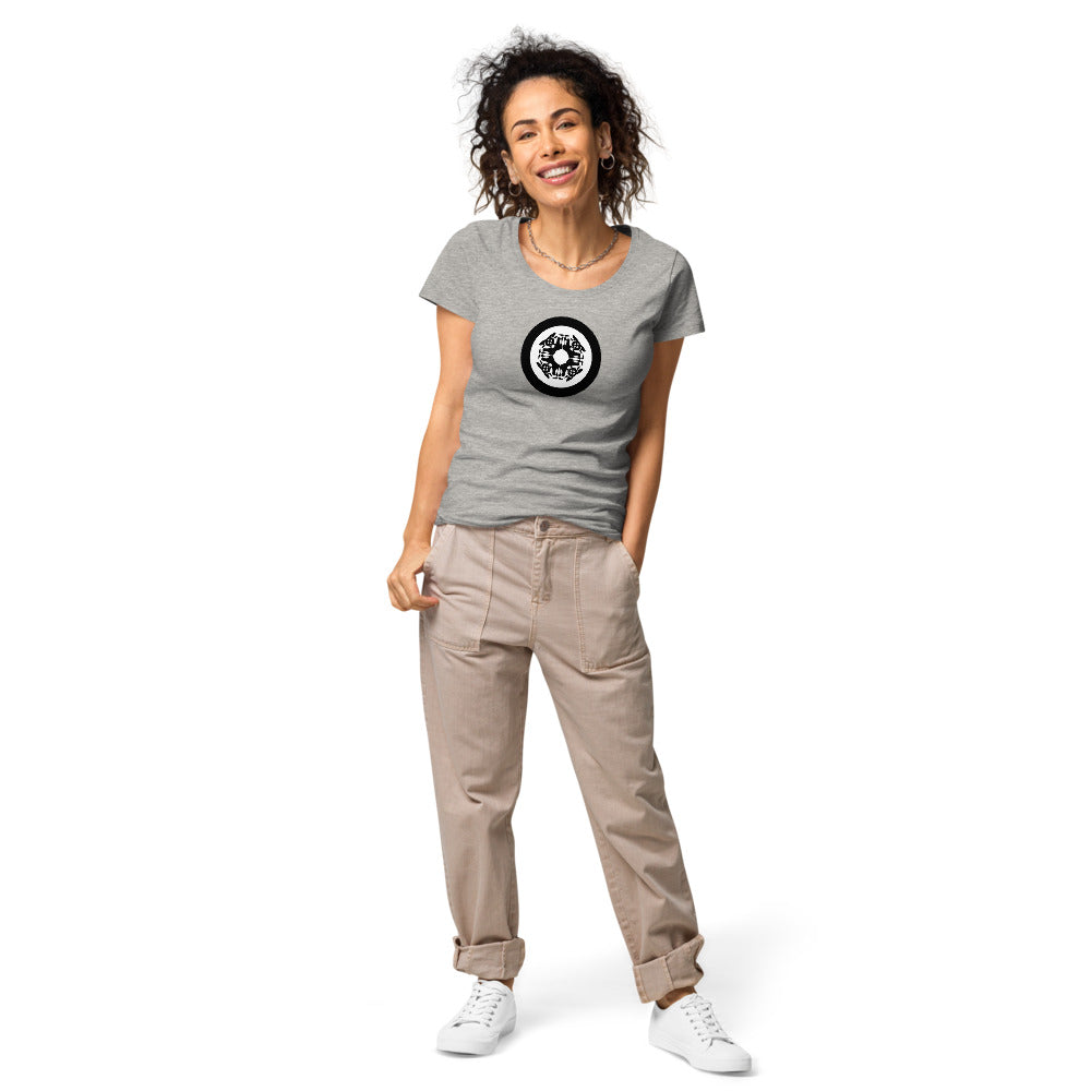 JAHI - Collective - Women’s basic organic t-shirt